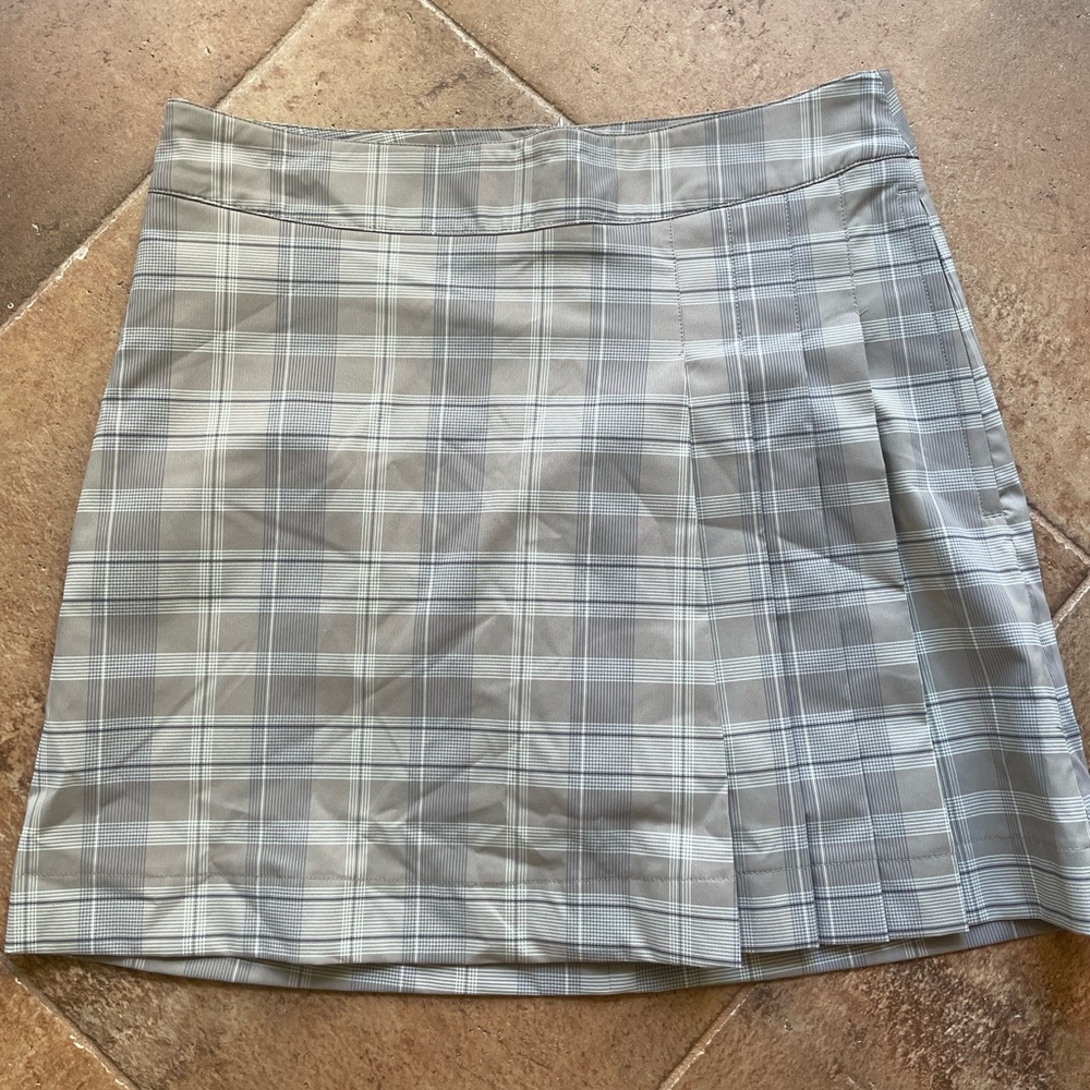Nike golf skort